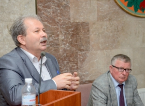 `Дотримання
